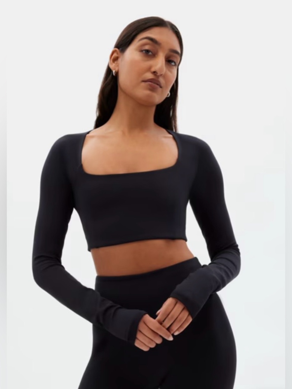 Black Long Sleeve Crop Top with Thumbholes - Women’s